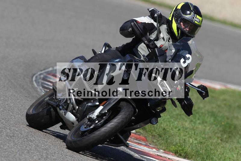 Archiv-2022/57 29.08.2022 Plüss Moto Sport ADR/Einsteiger/3